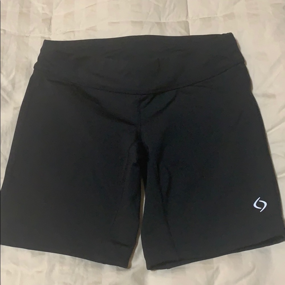 Moving comfort small bike shorts